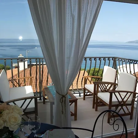 Apartments Issa Makarska Room photo