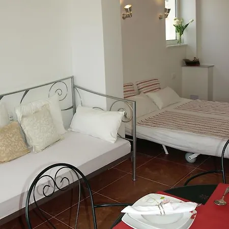 Apartments Issa Makarska Room photo