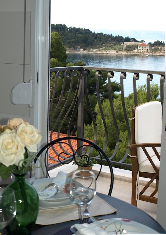Apartment Issa Makarska