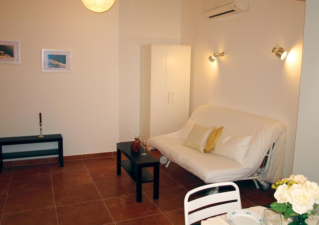 Apartment Issa