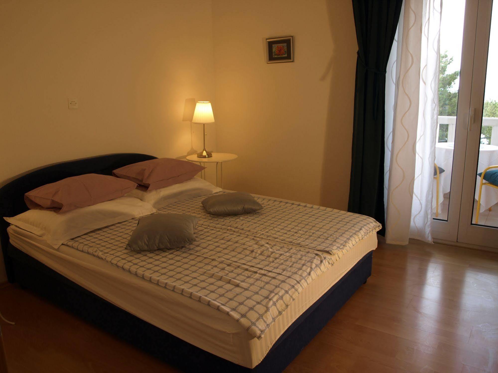 Apartment Issa *